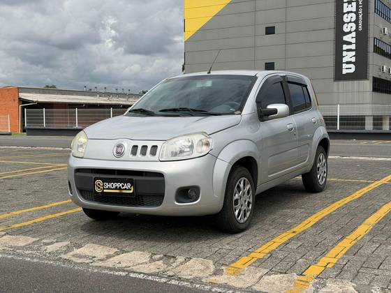 FIAT UNO 1.0 EVO VIVACE 8V FLEX 2P MANUAL